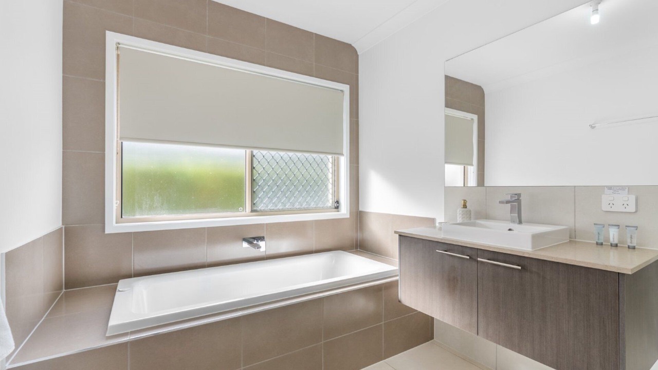Photo of Bathroom in Banksia Beach