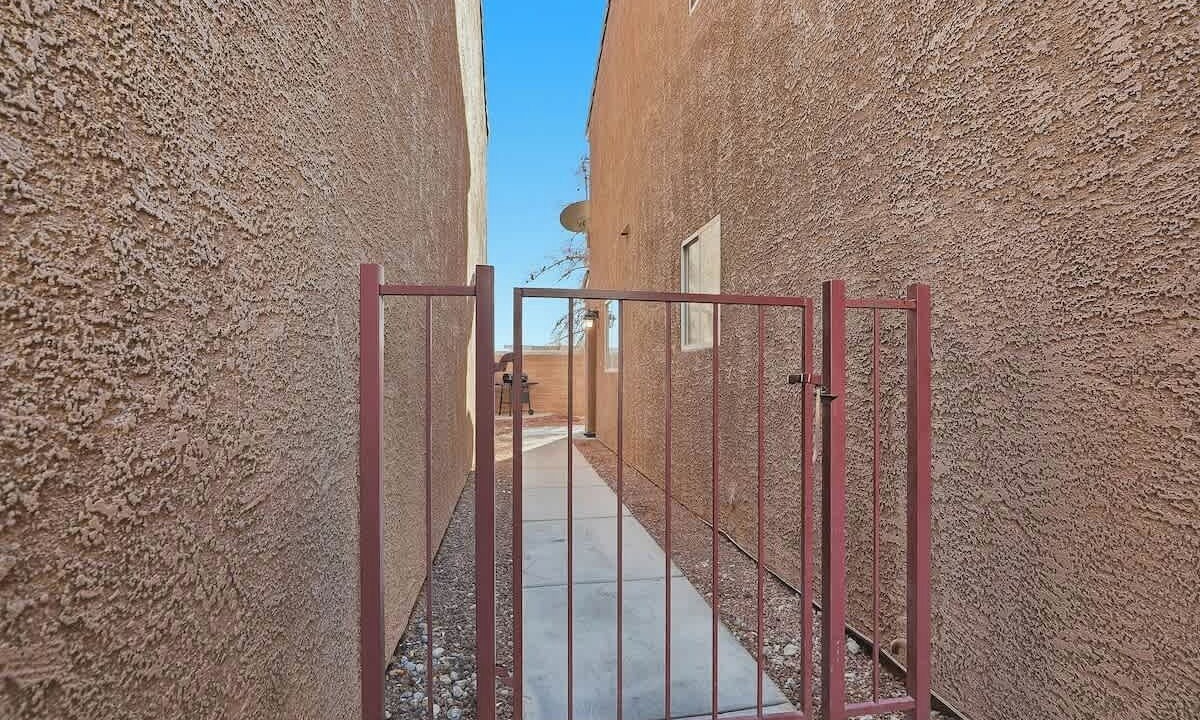 Photo of Outdoor in Sunrise Manor