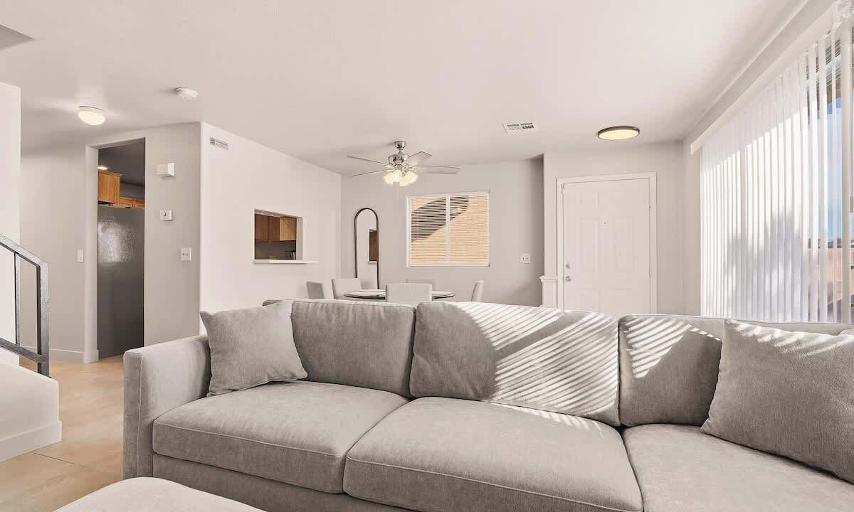Photo of Bedroom in Sunrise Manor
