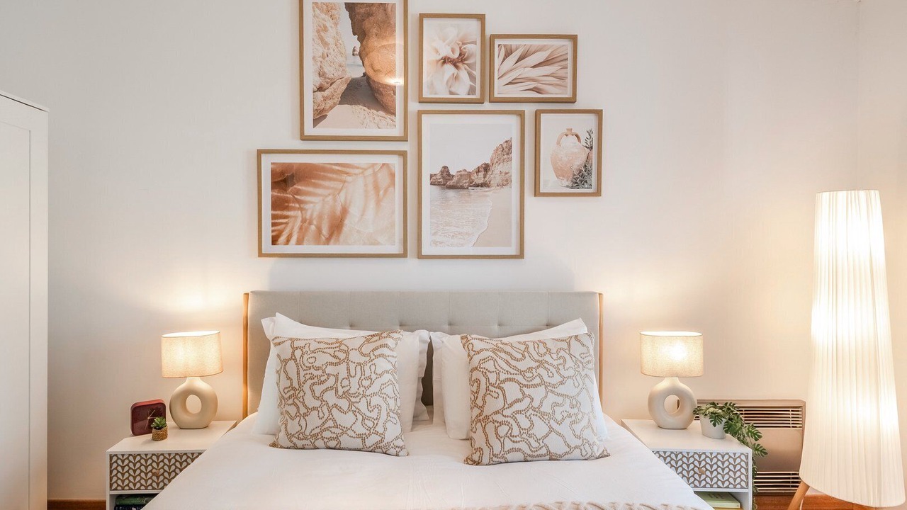 Photo of Bedroom in Oeiras