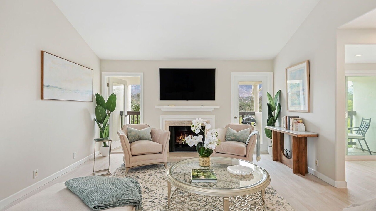 Photo of Livingroom in Montecito