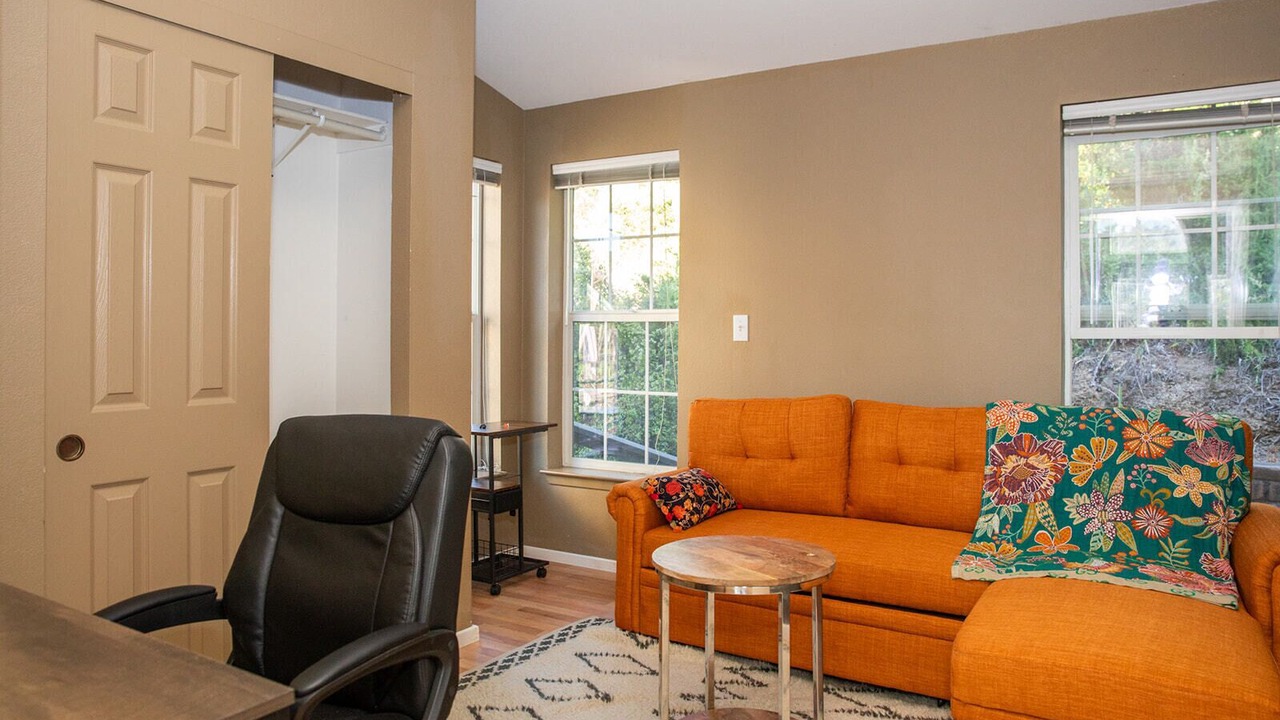 Photo of Livingroom in Ramona