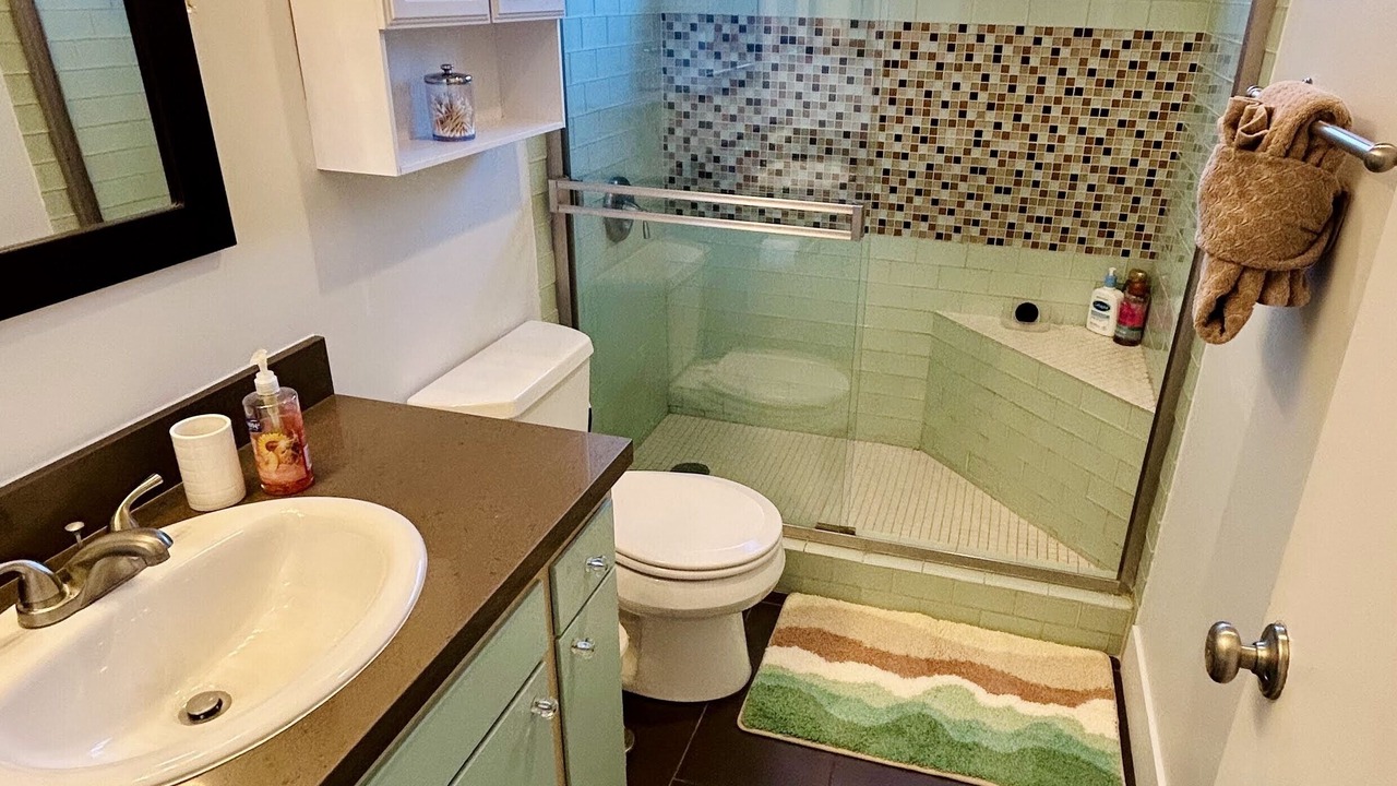 Photo of Bathroom in University Heights