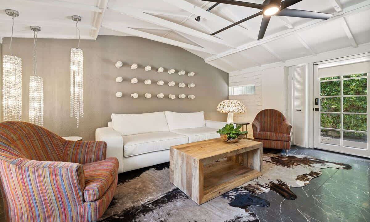 Photo of Livingroom in Tahquitz River Estates