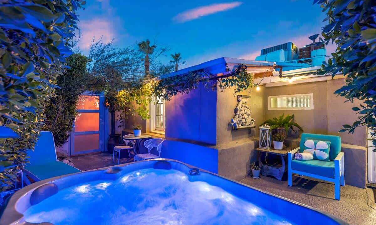 Photo of Outdoor in Tahquitz River Estates