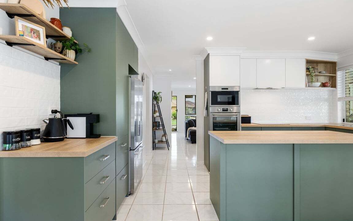 Photo of Kitchen in Banksia Beach