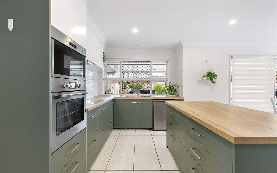 Photo of Kitchen in Banksia Beach