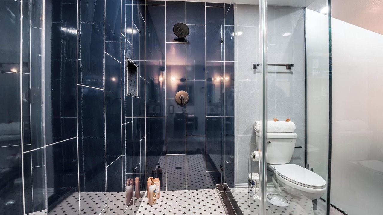 Photo of Bathroom in Paradise