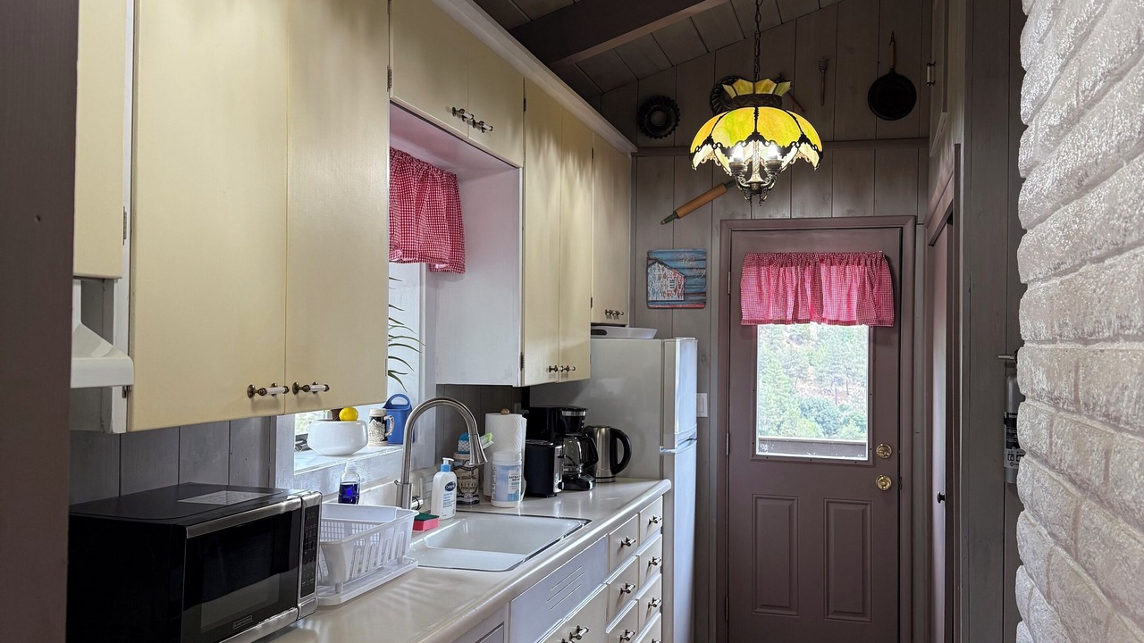 Photo of Kitchen in Mountain Center