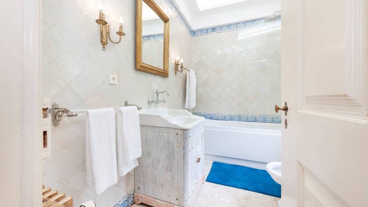 Photo of Bathroom in Sao Lourenco