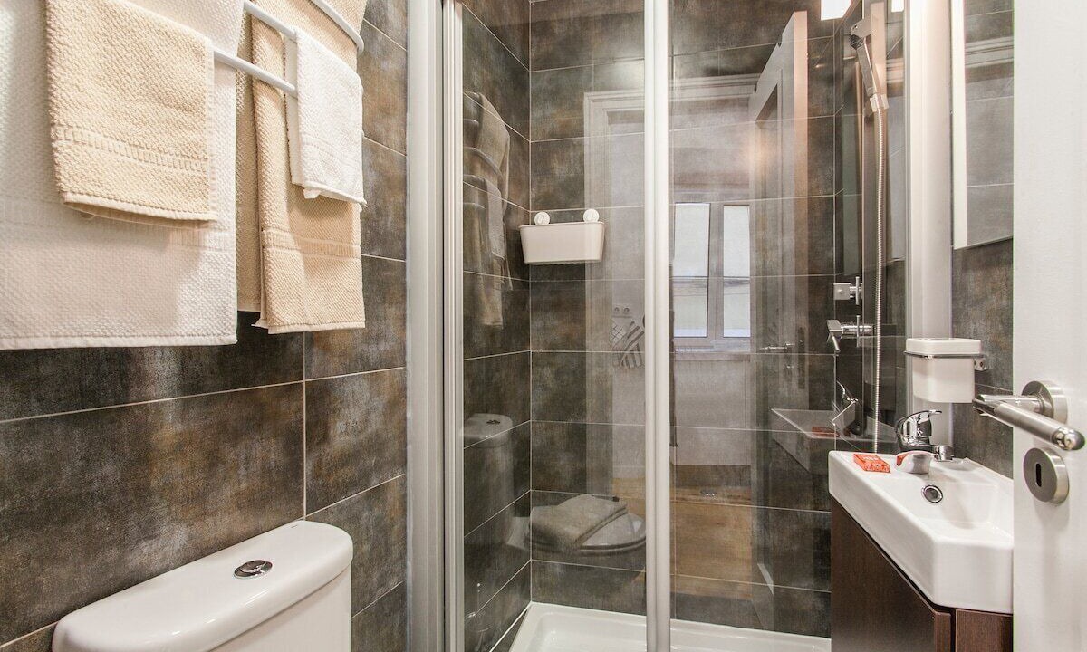 Photo of Bathroom in Santo Estevao
