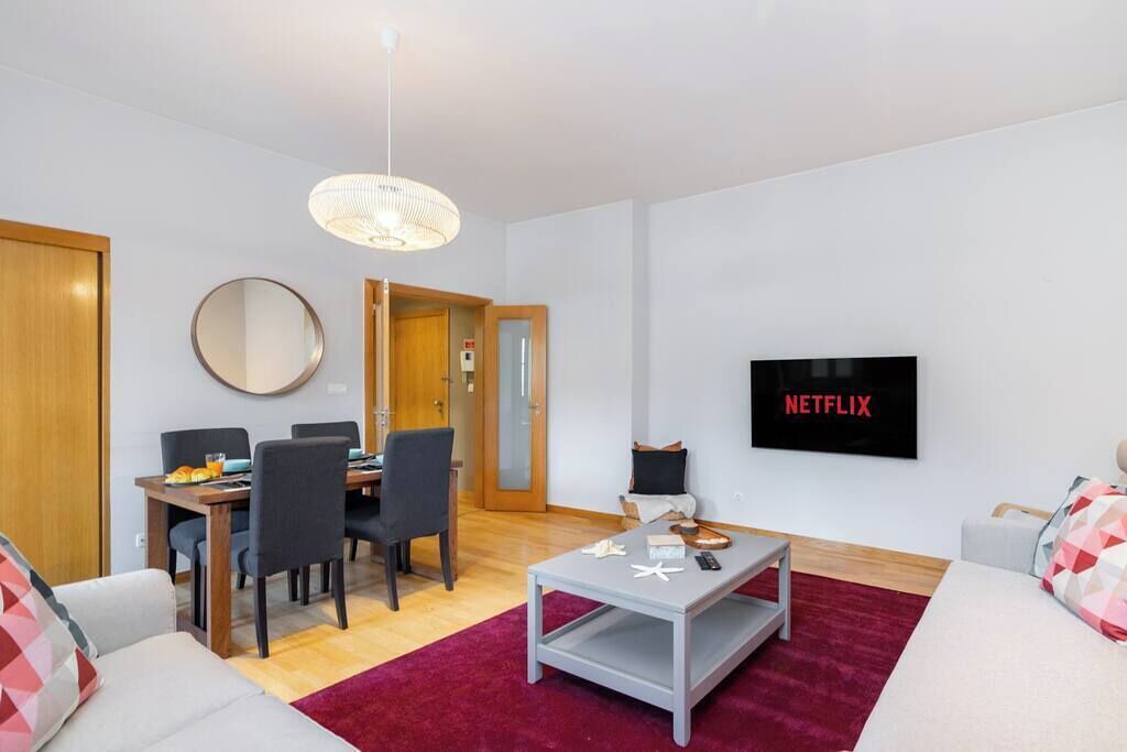 Photo of Livingroom in Linda-a-Velha