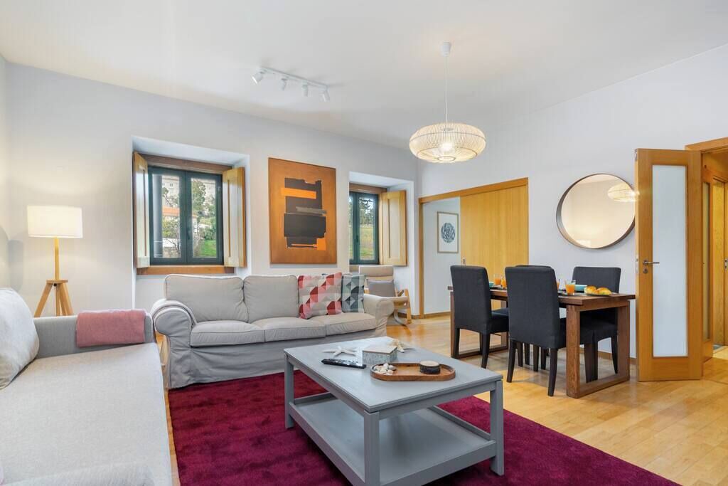 Photo of Livingroom in Linda-a-Velha