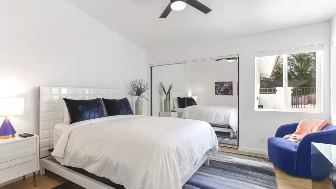 Photo of Bedroom in Racquet Club South