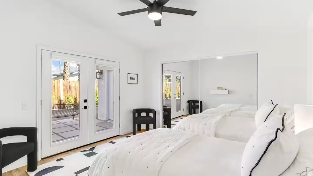 Photo of Bedroom in Racquet Club South