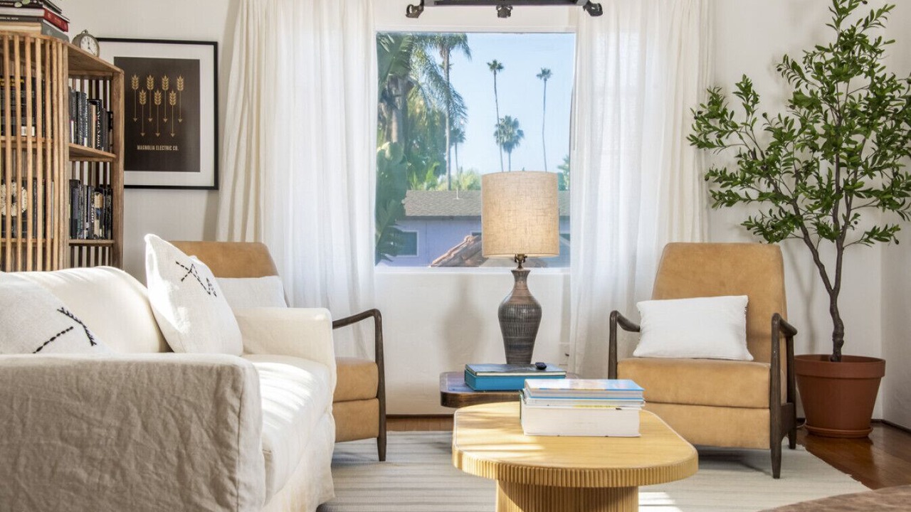 Photo of Livingroom in West Beach