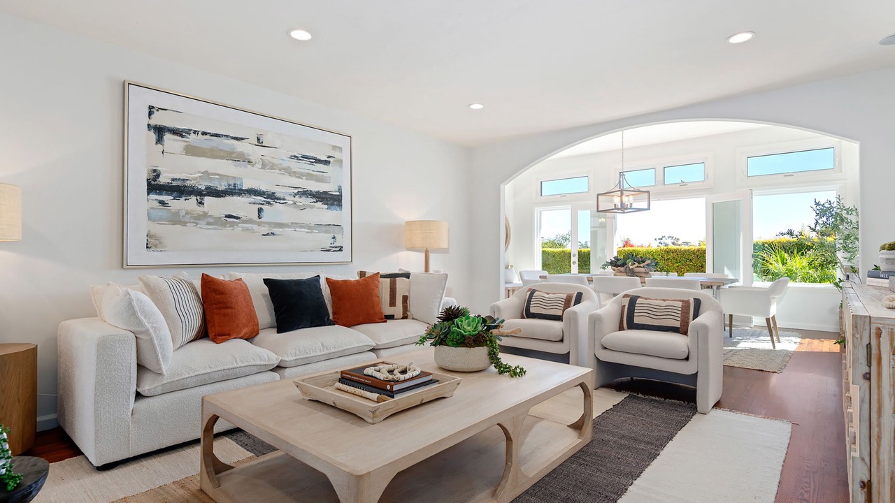 Photo of Livingroom in Santa Barbara