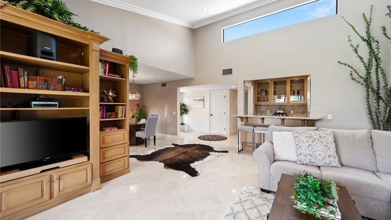Photo of Livingroom in Rancho Mirage