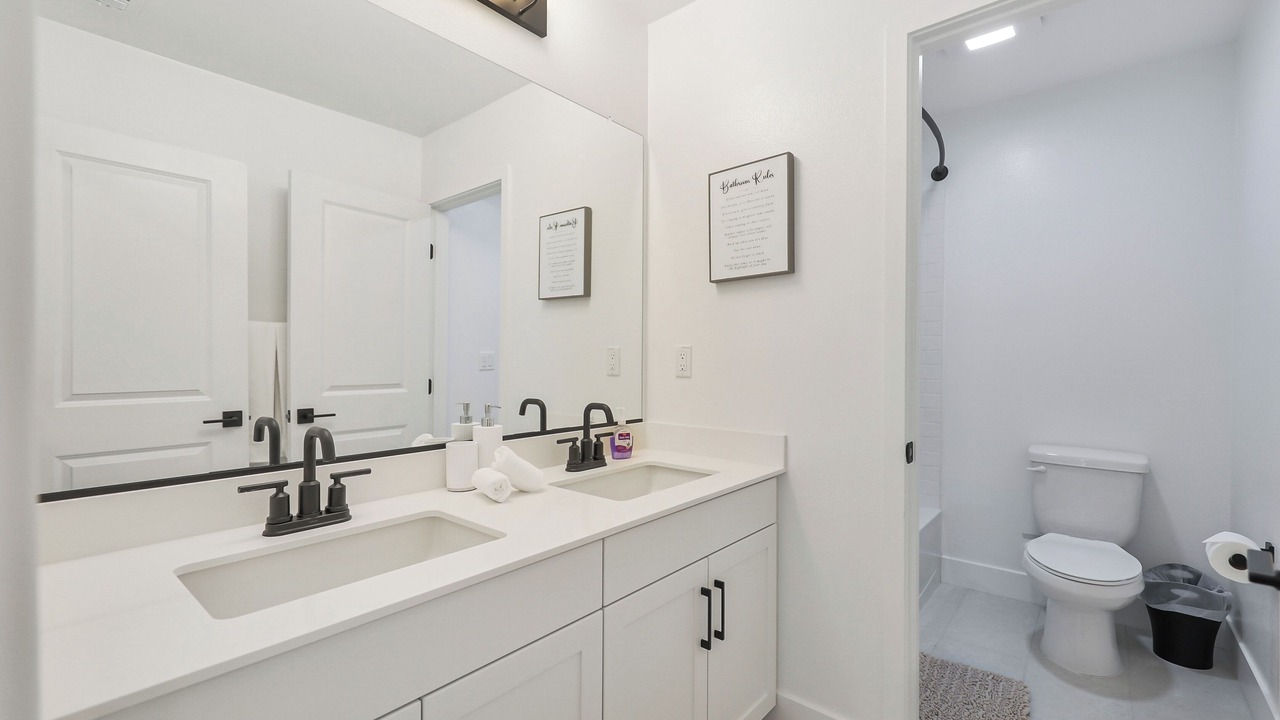 Photo of Bathroom in Terra Lago