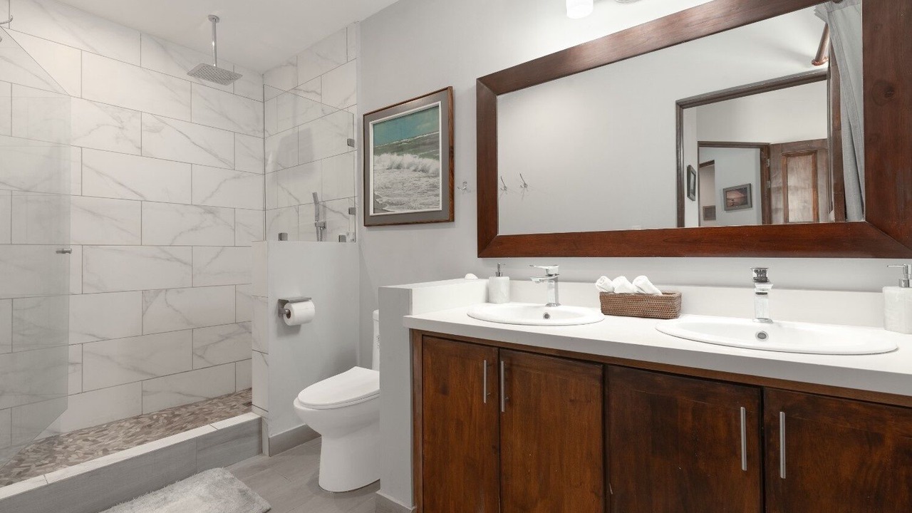 Photo of Bathroom in Coco Sunset Hills