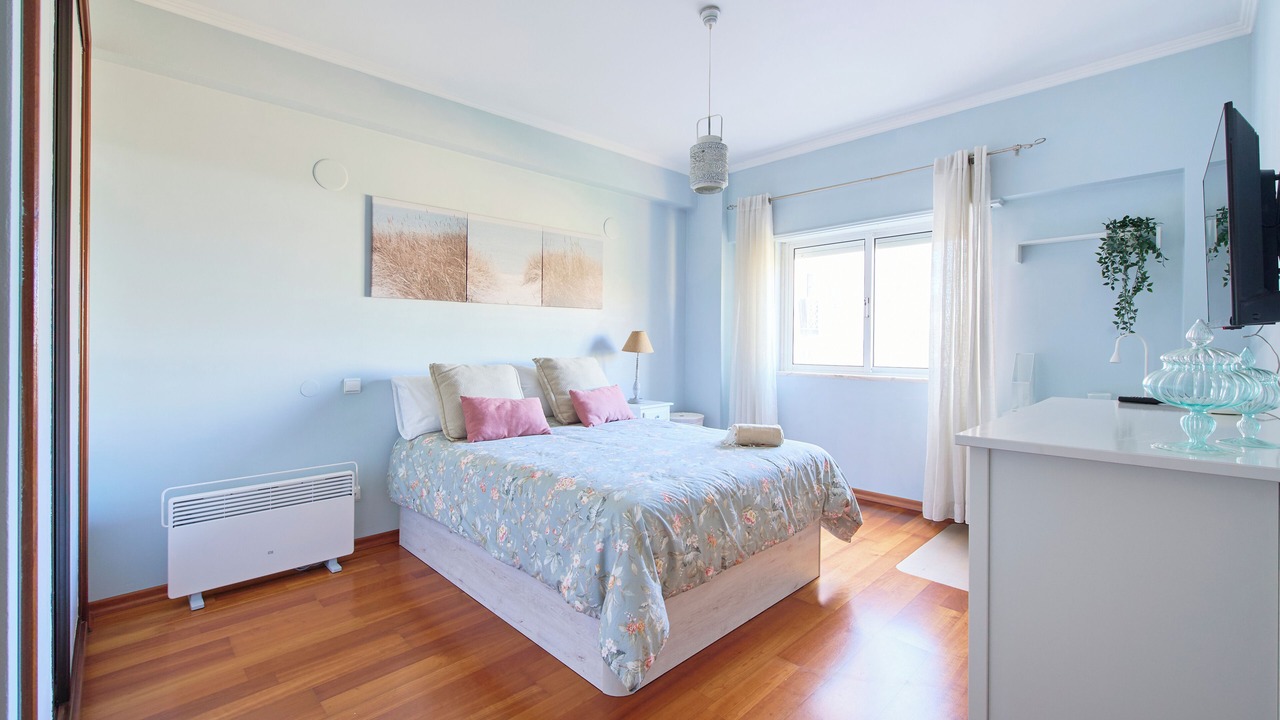 Photo of Bedroom in Odivelas
