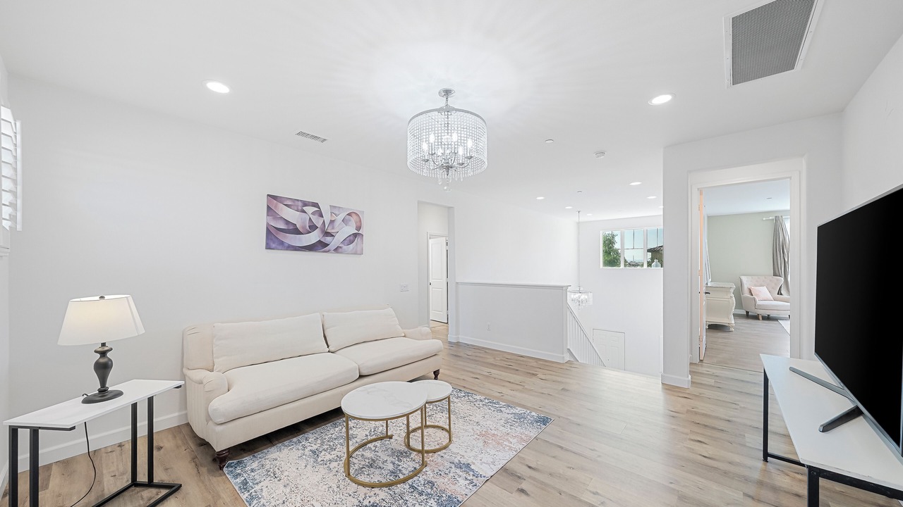 Photo of Livingroom in Ontario