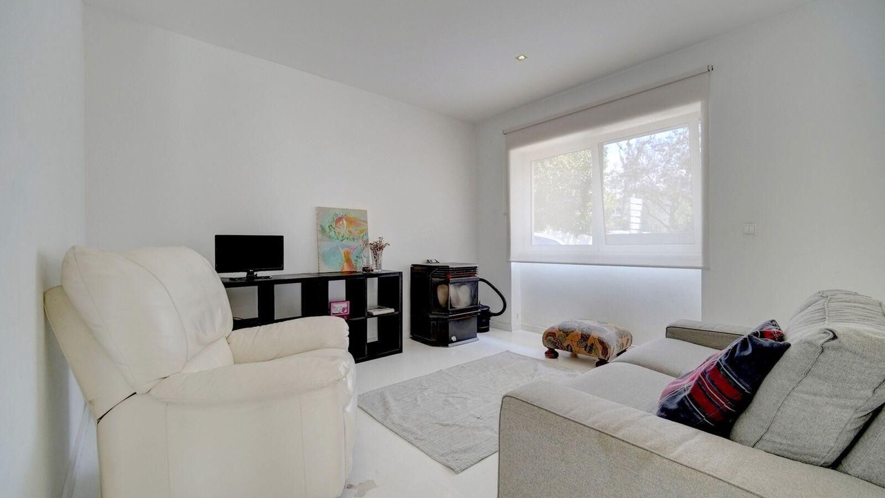 Photo of Livingroom in Oeiras