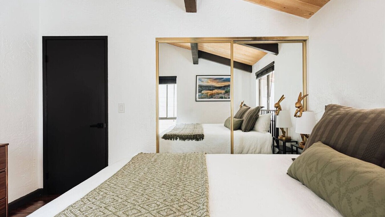 Photo of Bedroom in Big Bear Lake