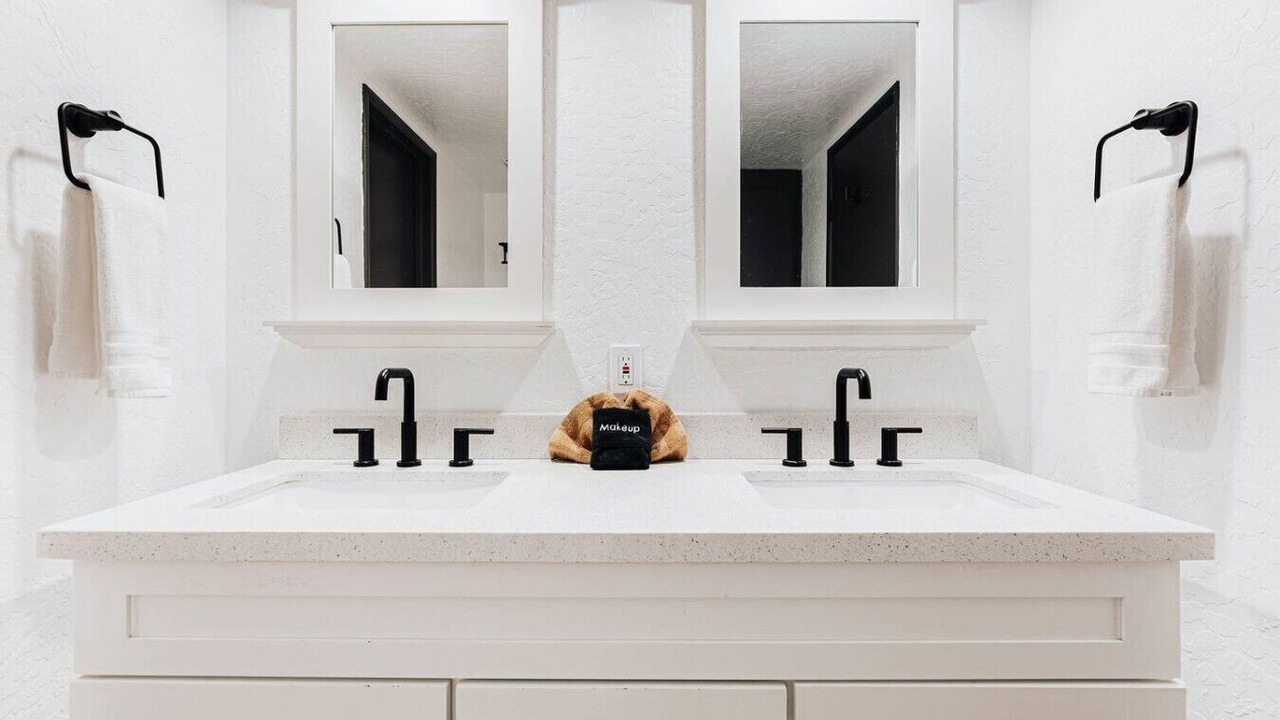 Photo of Bathroom in Big Bear Lake