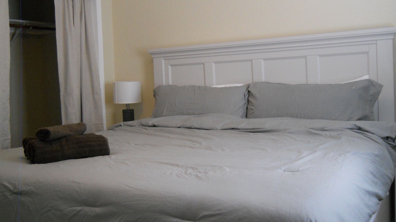 Photo of Bedroom in Hanford