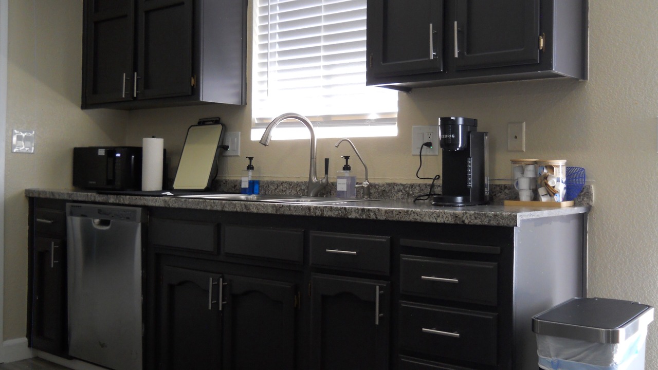 Photo of Kitchen in Hanford