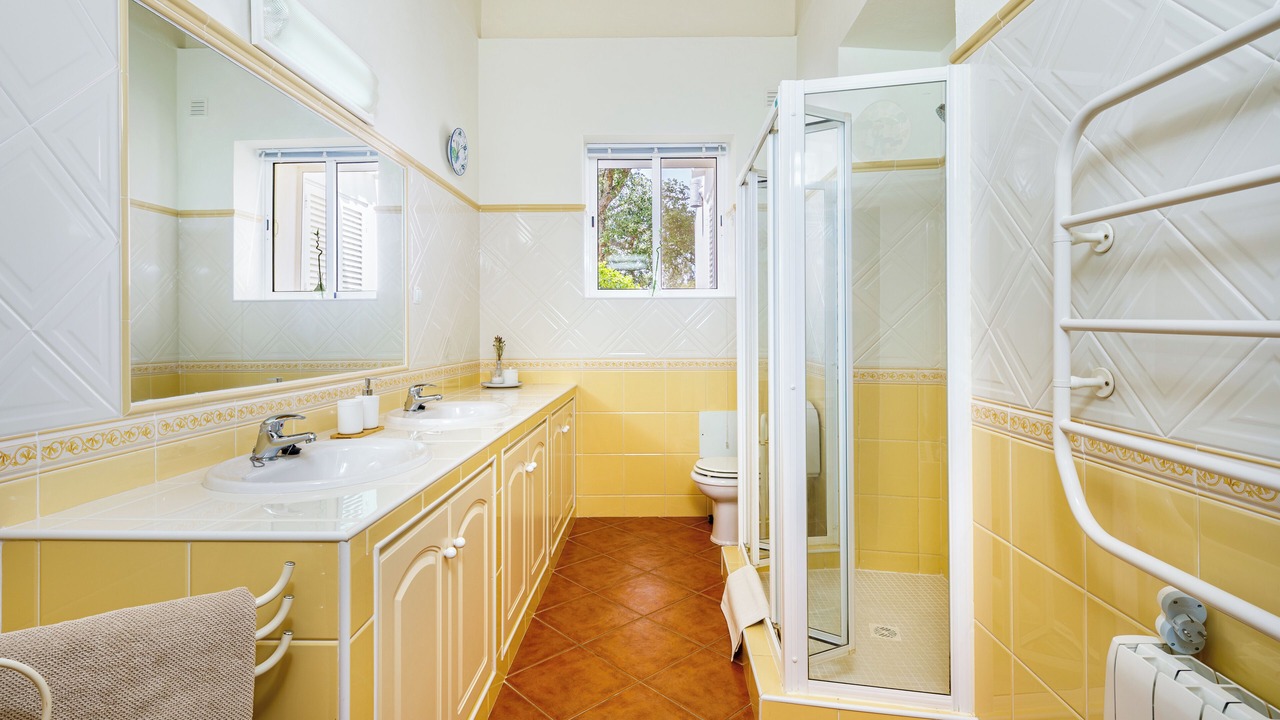 Photo of Bathroom in Sao Bras de Alportel