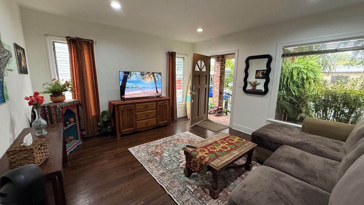 Photo of Livingroom in McManus