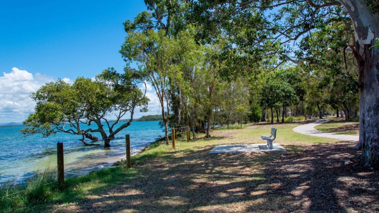 Photo of Others in Banksia Beach