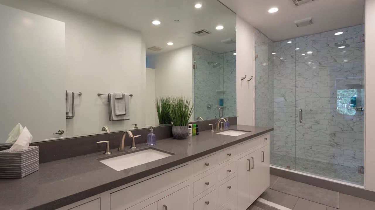 Photo of Bathroom in Coronado