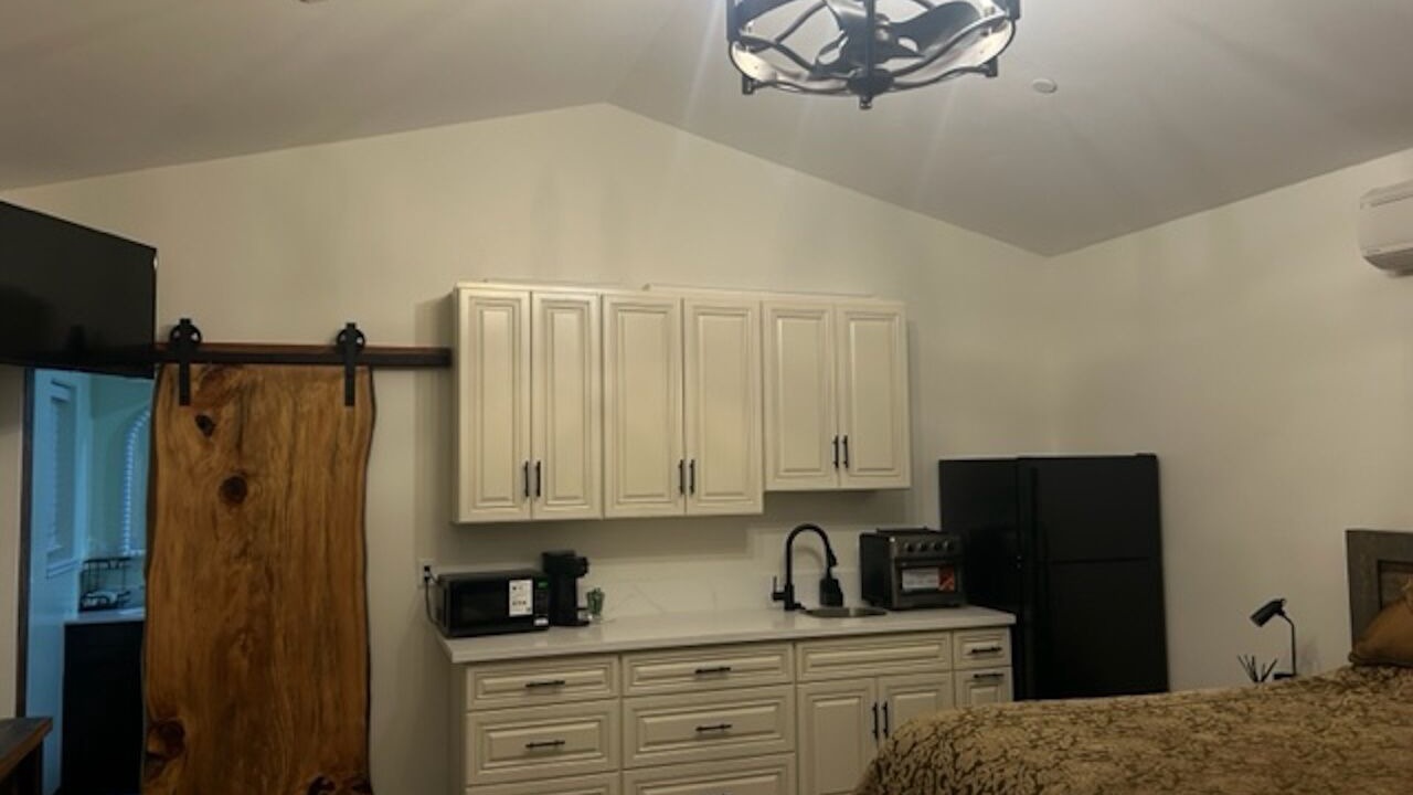 Photo of Bedroom in Mira Monte