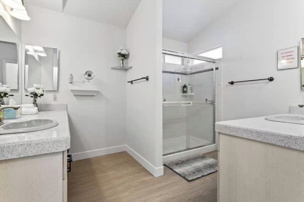 Photo of Bathroom in North Las Vegas