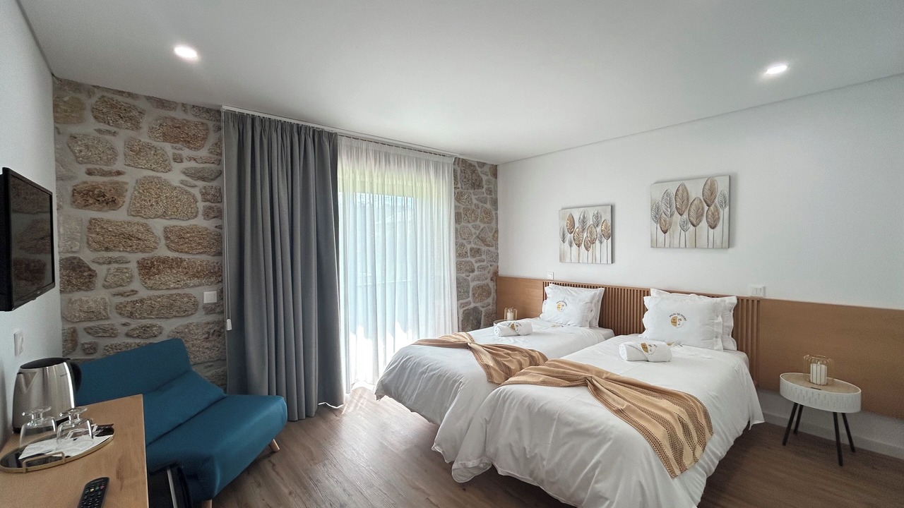 Photo of Bedroom in Santa Maria da Feira