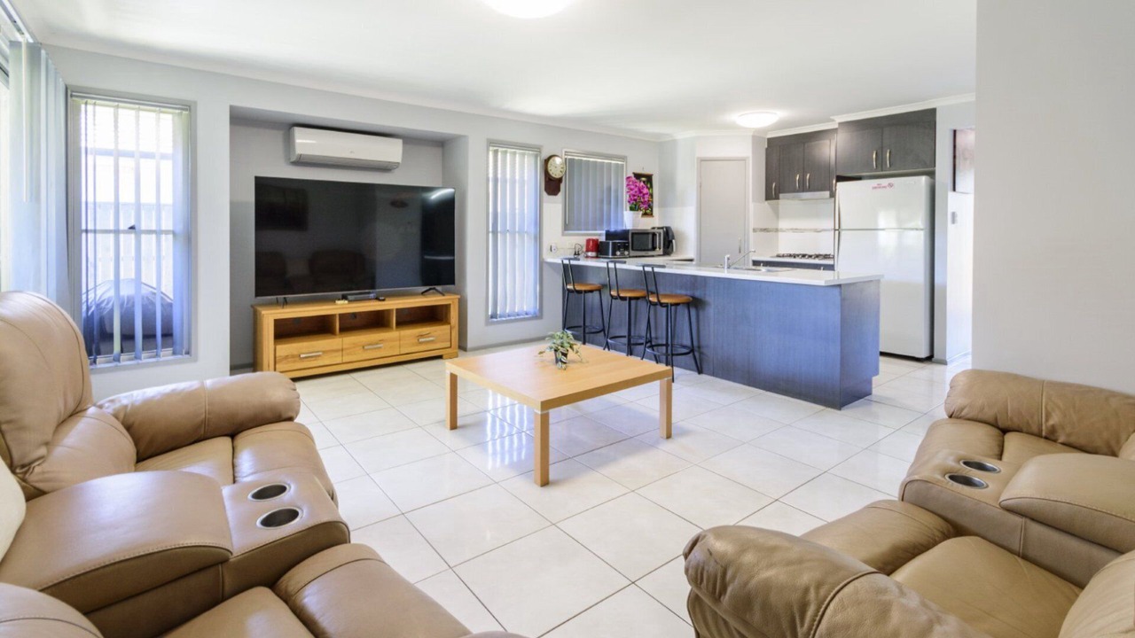 Photo of Livingroom in Bongaree