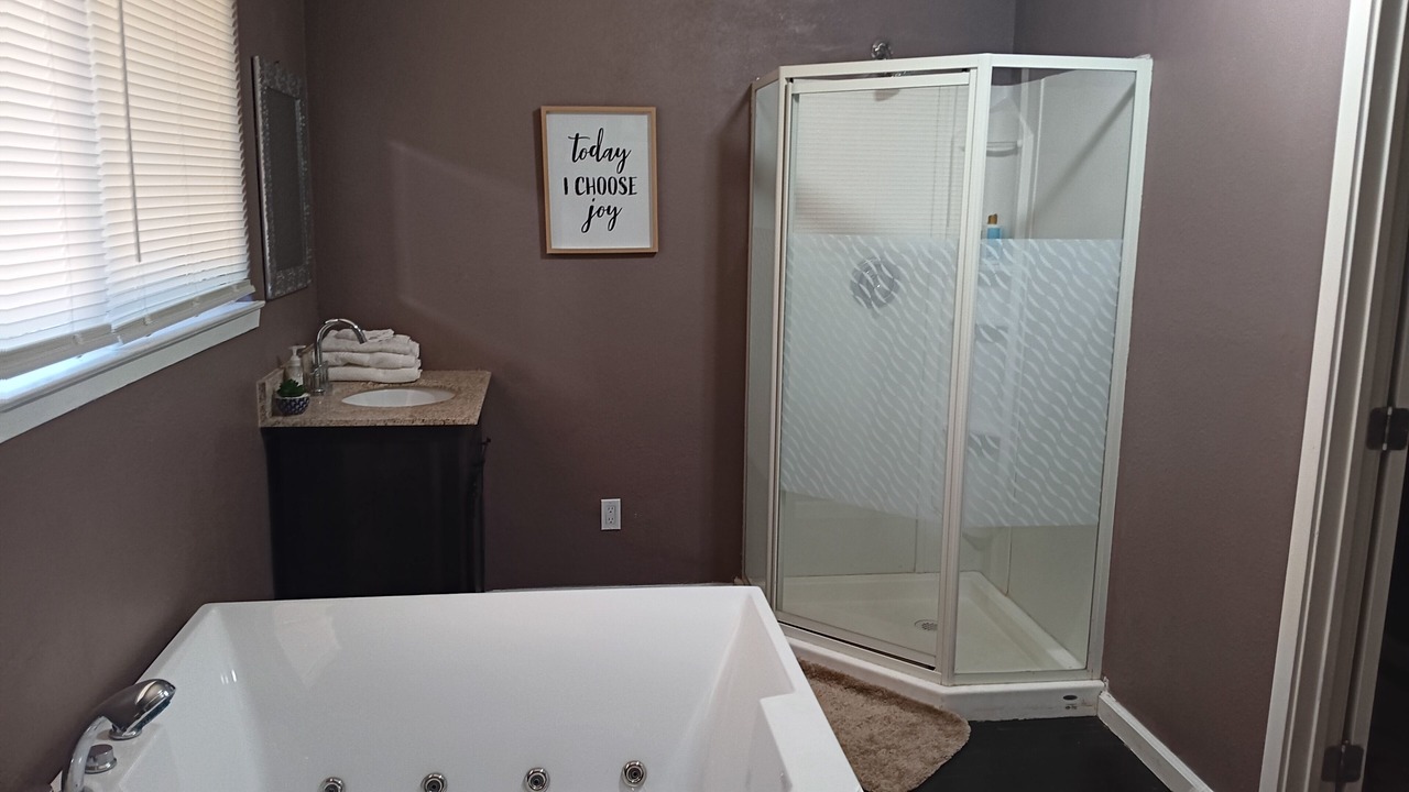 Photo of Bathroom in Auburn