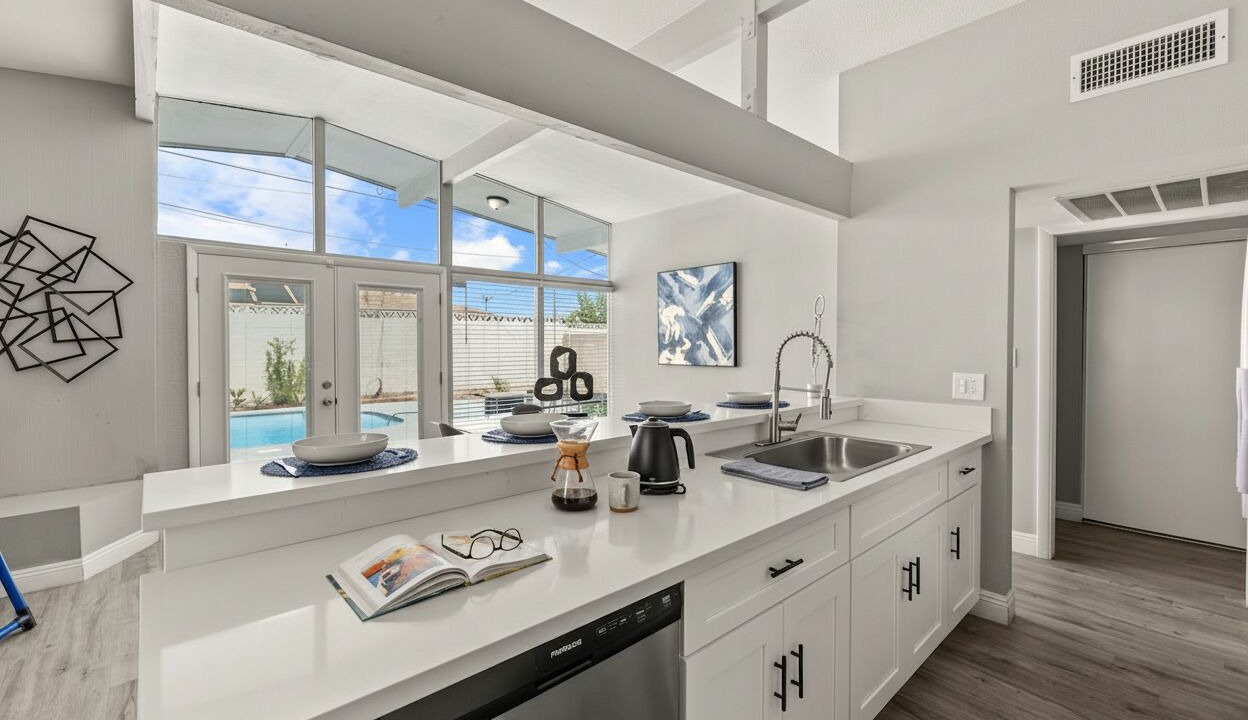 Photo of Kitchen in Charleston Preservation