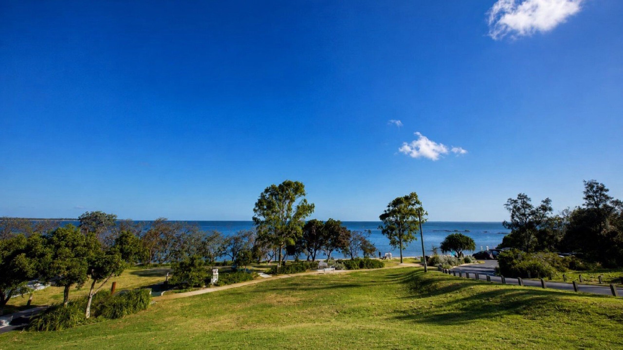Photo of Others in Sandstone Point