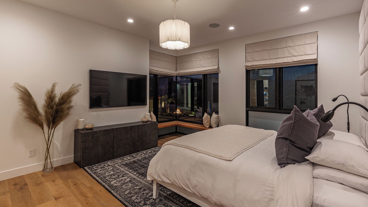 Photo of Bedroom in Central Malibu