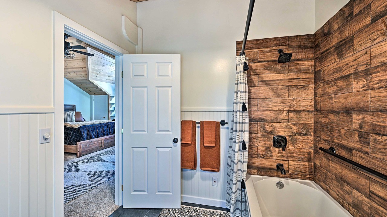 Photo of Bathroom in Julian