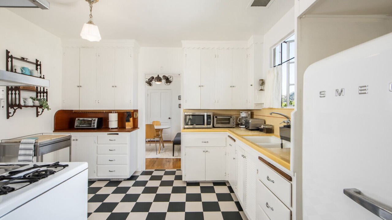 Photo of Kitchen in West Beach