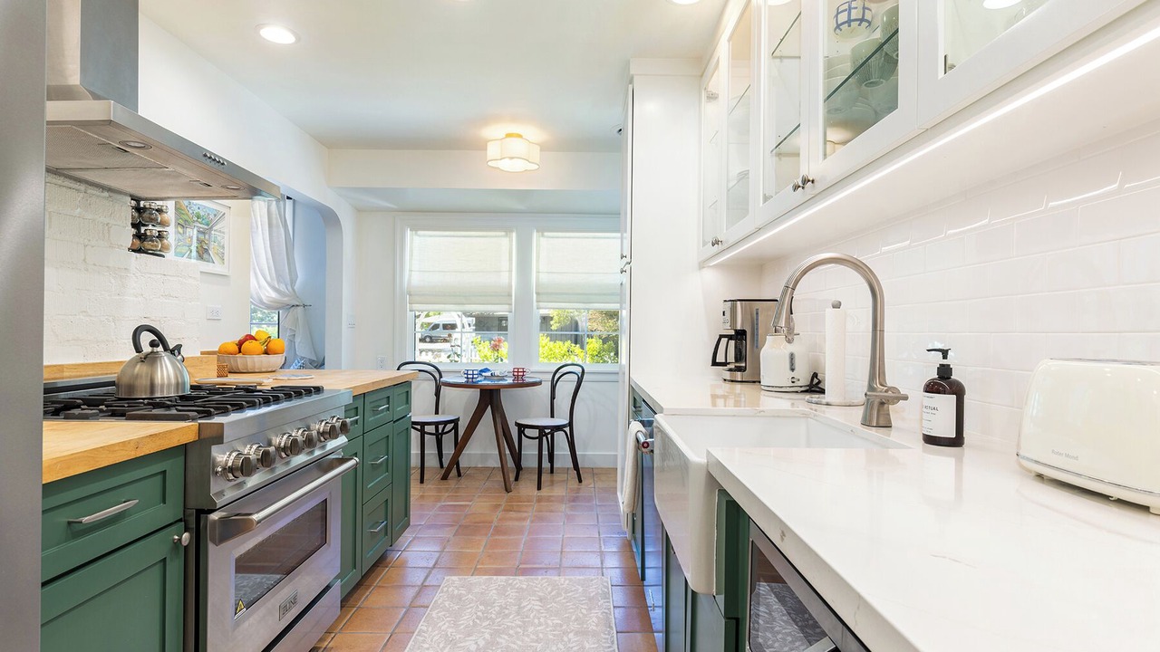 Photo of Kitchen in St. Helena