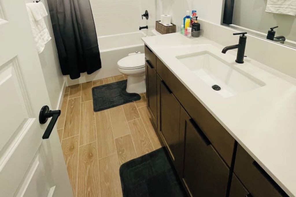 Photo of Bathroom in Pumpkin Center