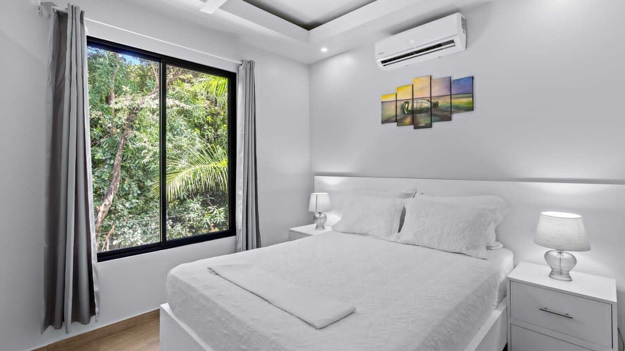 Photo of Bedroom in Potrero
