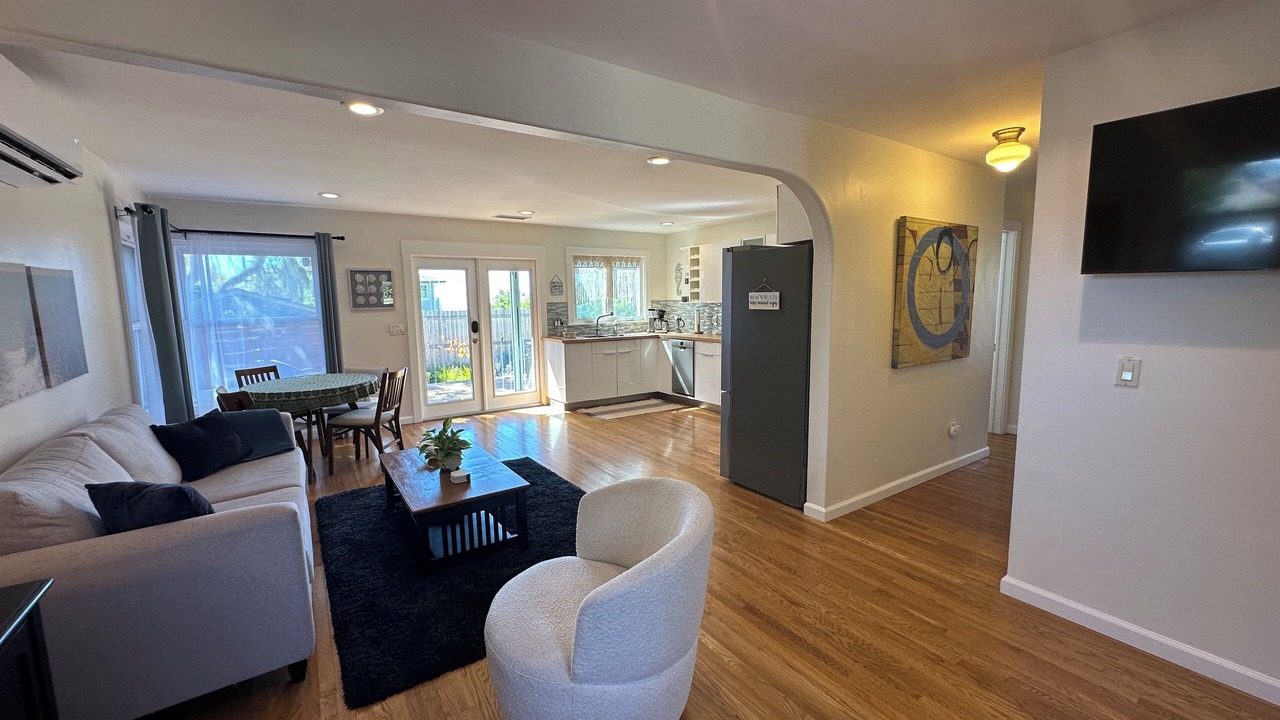 Photo of Livingroom in West Mesa