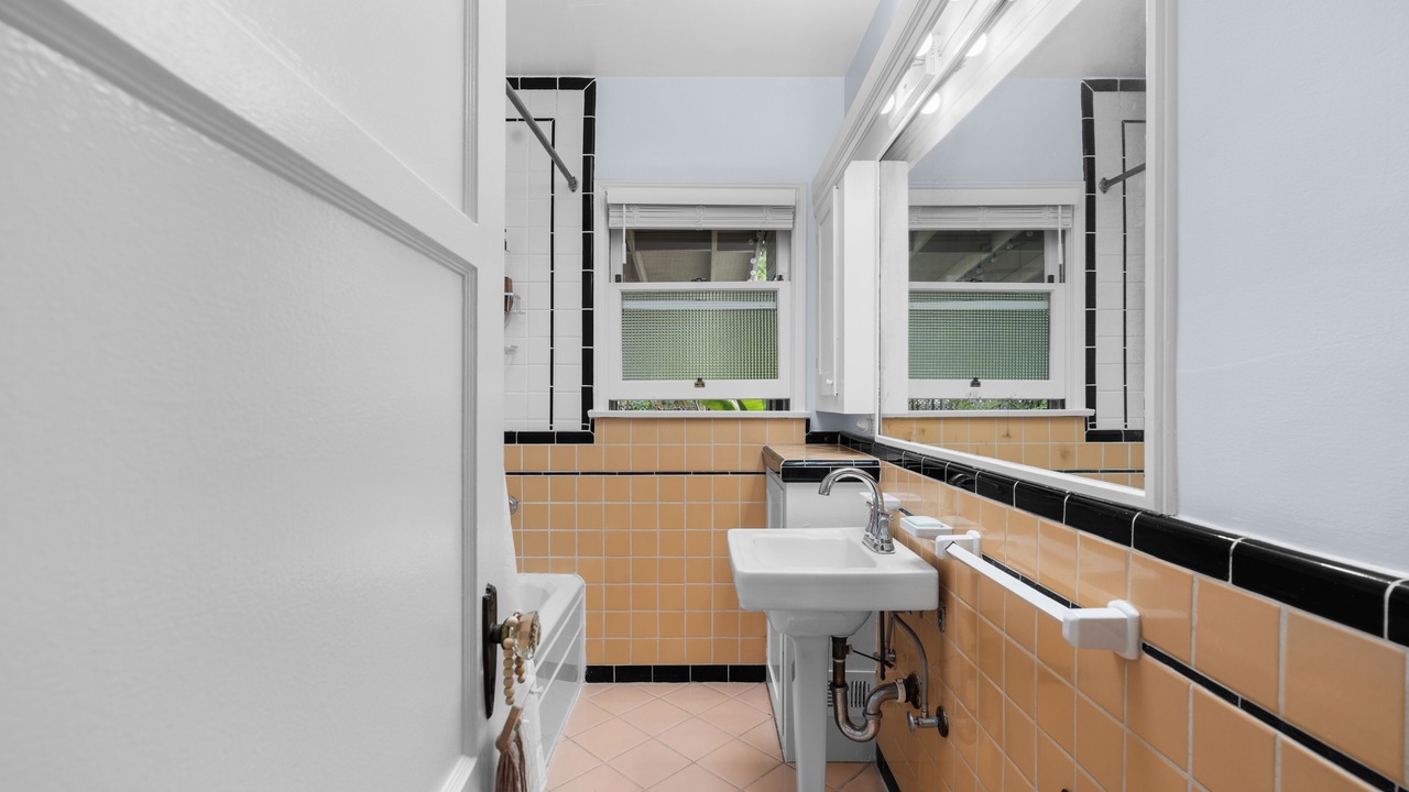 Photo of Bathroom in Kensington